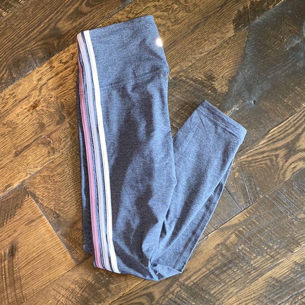 Grey Lululemon wunder Under Leggings